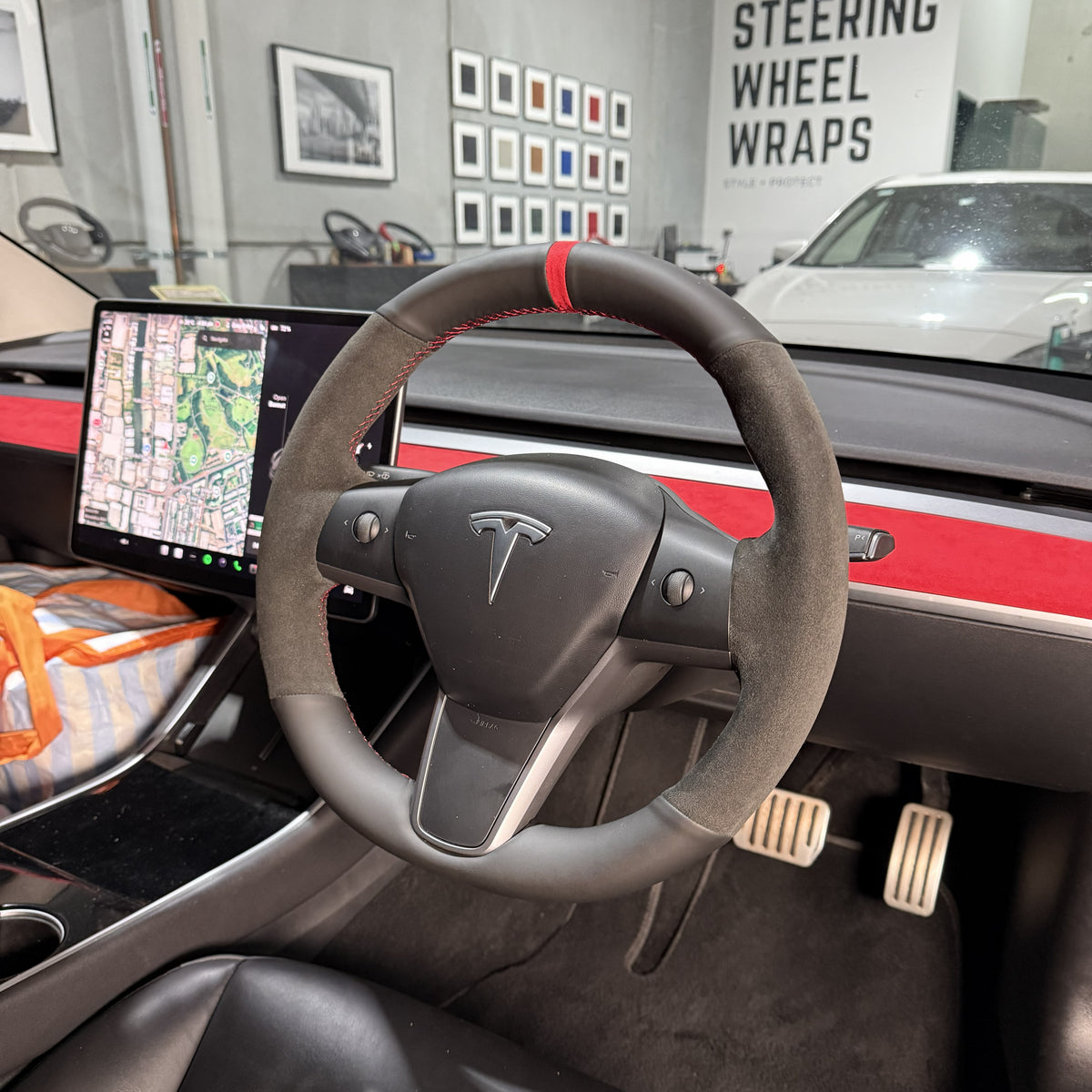 Tesla Model 3 / Y (2017–2024) Steering Wheel Wrap – Black Leather, Black Alcantara sides, Red stitch, Red Alcantara marker