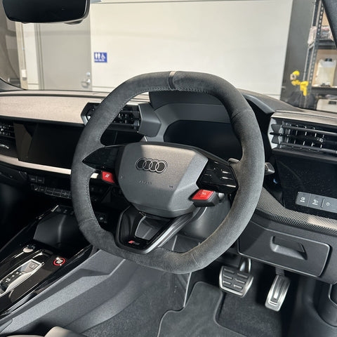 Audi RS (2025+) Steering Wheel Wrap – Black Alcantara, Black stitch, Black Leather marker